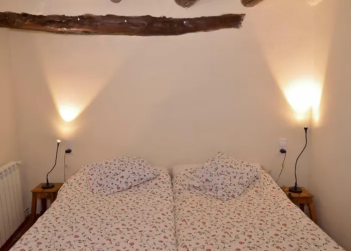 Vivienda Sampietro Lägenhet Radiquero